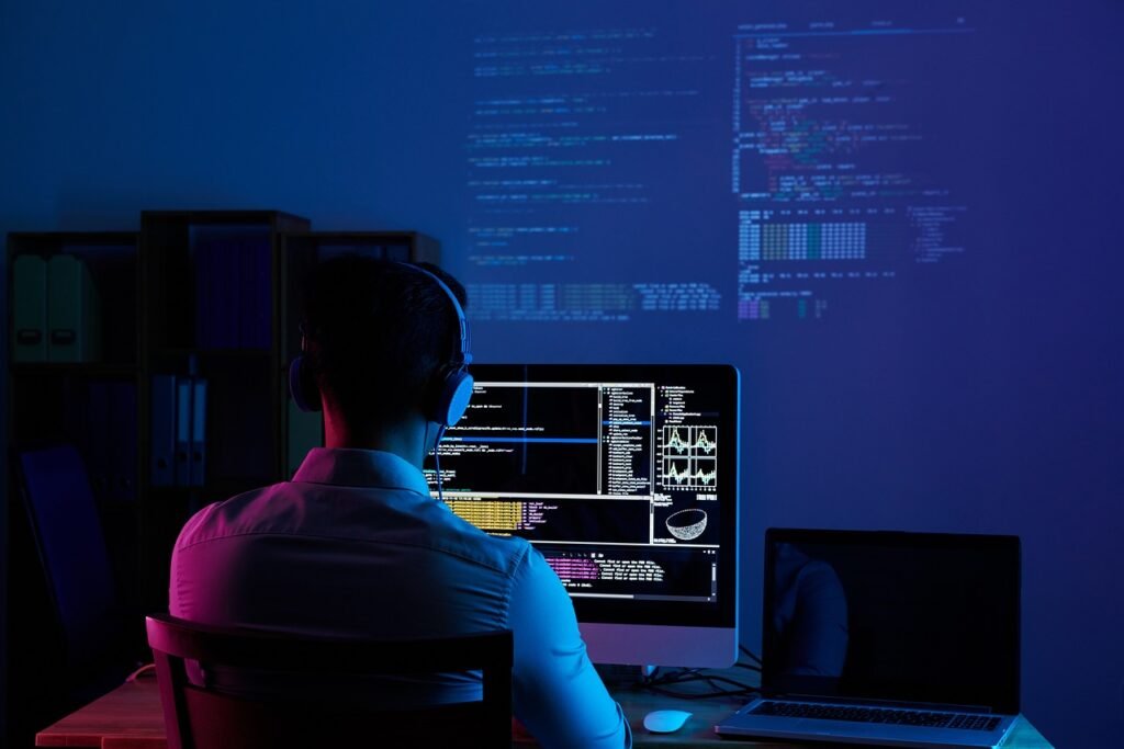 Exploring Dow Jones and FintechZoom