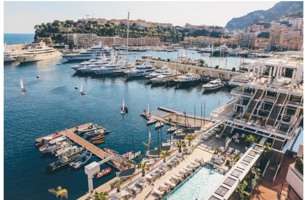 A Deep Dive into Waverunner Floating Docks: More Than Just a Trend