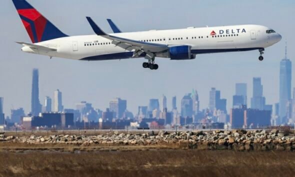 Delta Flight DL275 Diverted LAX: Inside the Incident